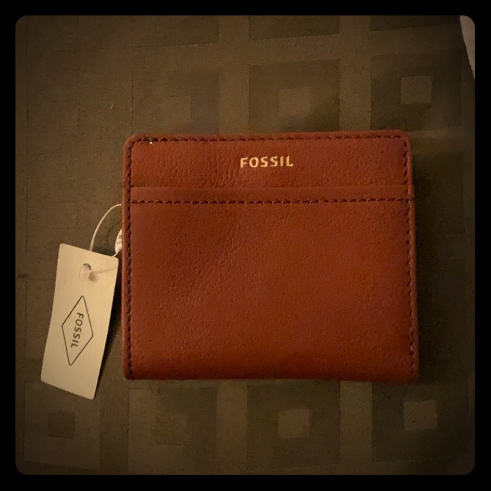 Fossil “Tessa Bifold”  wallet in medium brown